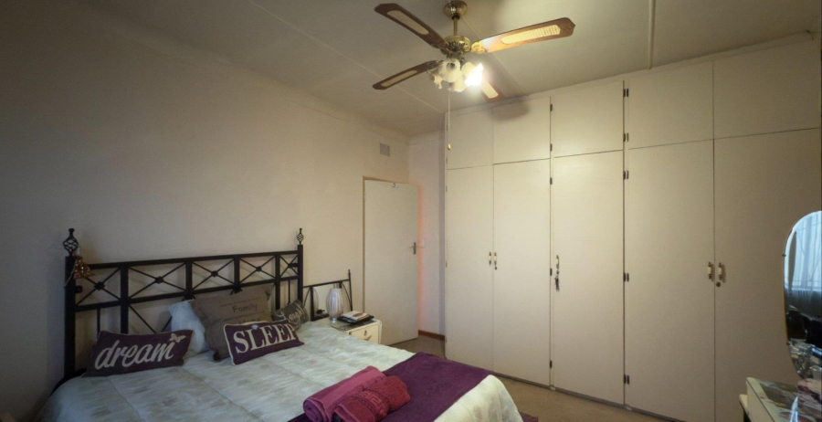 3 Bedroom Property for Sale in Flamwood North West